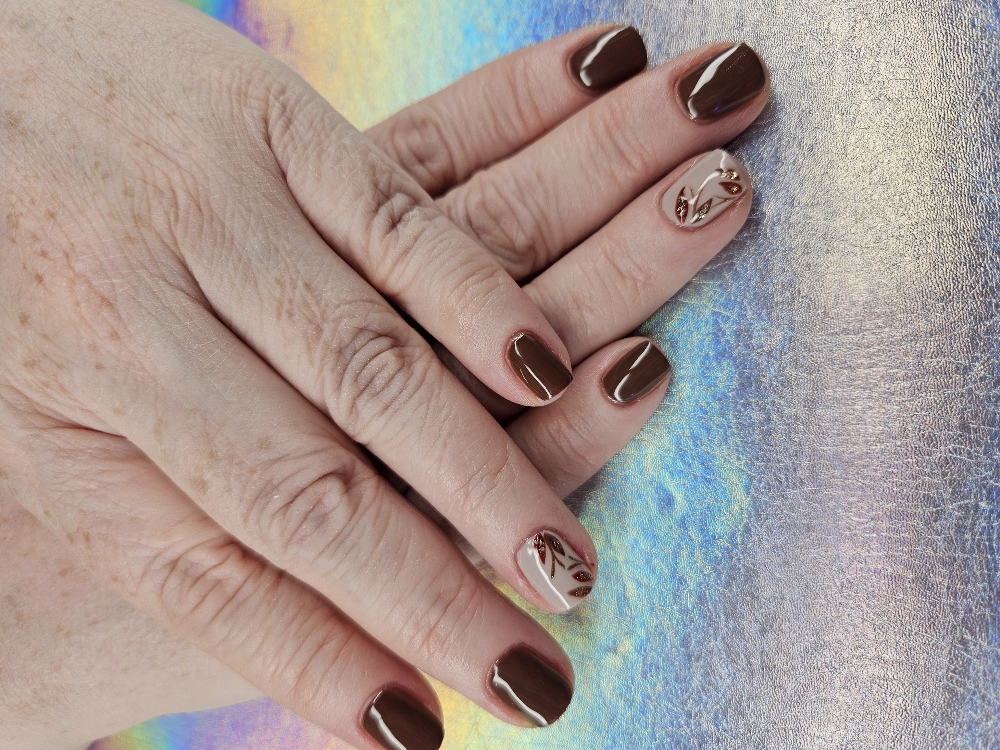 Structured Manicure w/ Soak Off