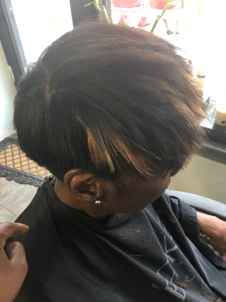 WRAP SET/ SHORT HAIR at BEAUTY SPECIALIST in Brooklyn, NY