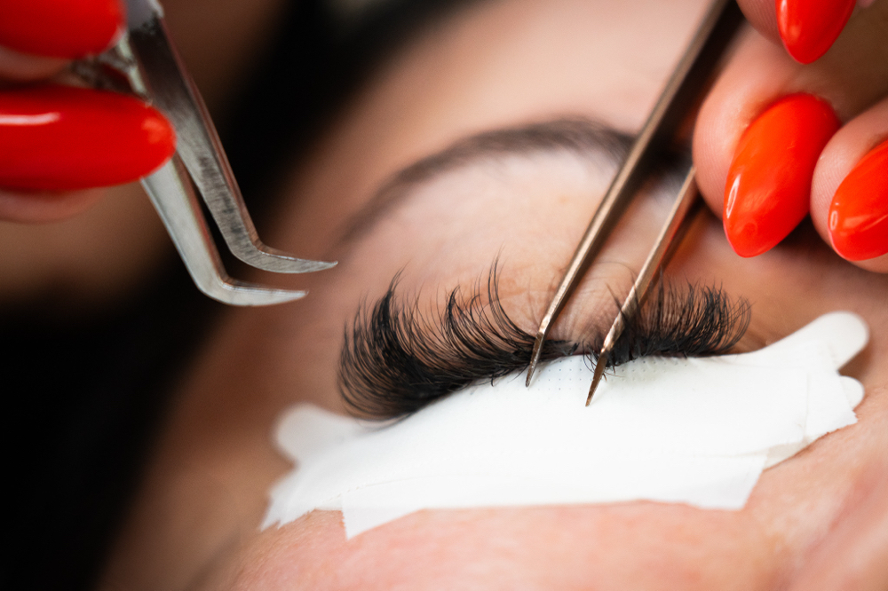 Hybrid Lash Refill (2 Weeks)