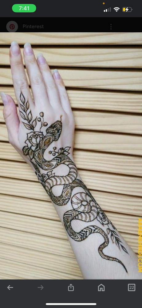 Custom Henna Tattoo Consultation
