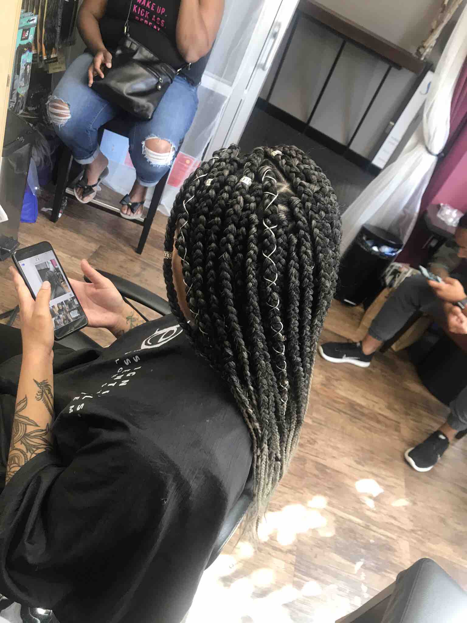 Box Braids Meduim 16-20”