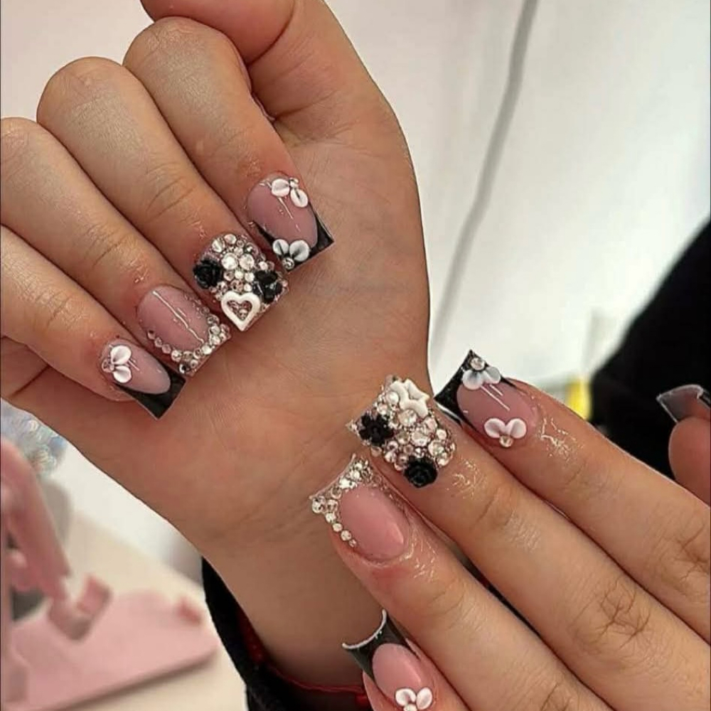 Set OF The Week at Pressed Petals Nail Bar in Greenville, NC