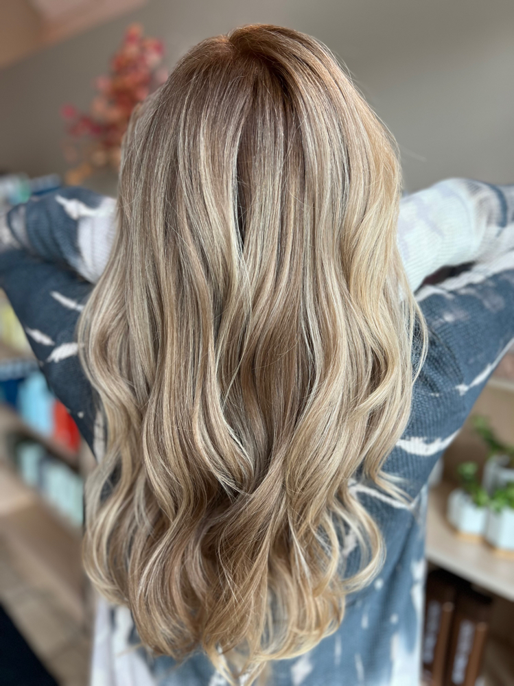 Partial Highlight & Blowdry