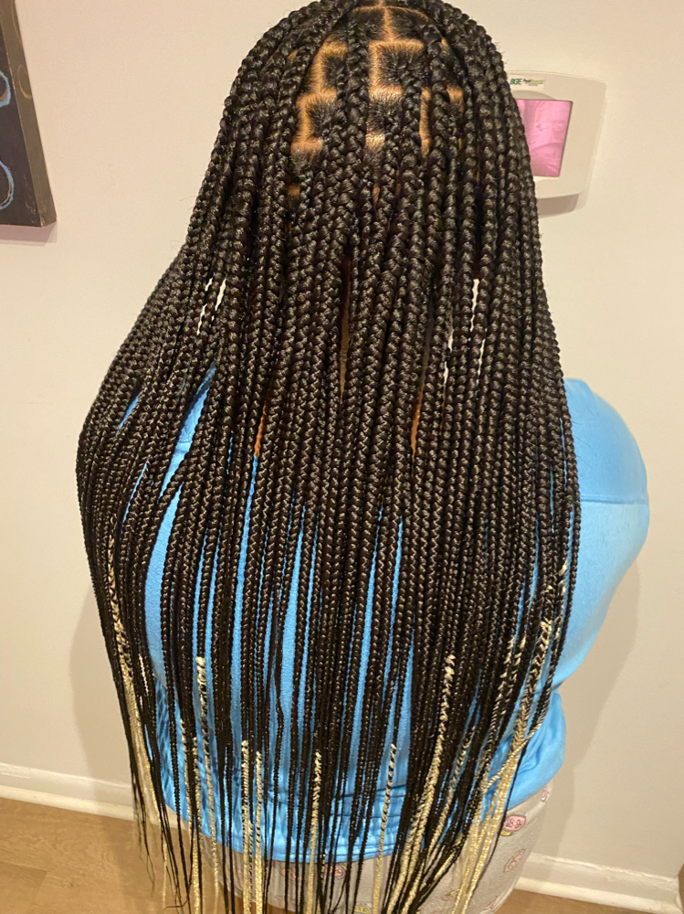 Small Knotless Braids