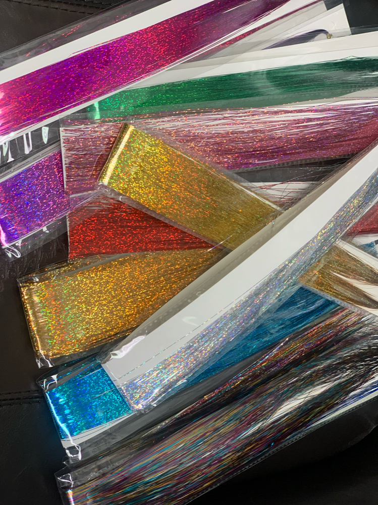 Feather/tinsel