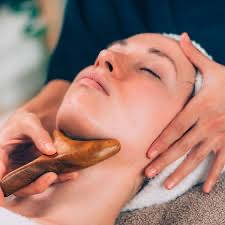 Double Chin Reduction at Dreas Body Sculpting in Napa, CA