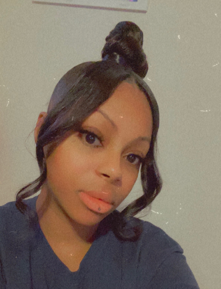 Knot Bun W/bang at Hands Of Beauty By Kevionna in Racine, WI