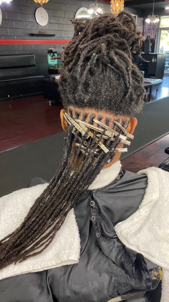 Loc Retwist