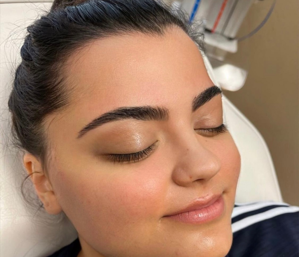 Brow Shaping & Tint