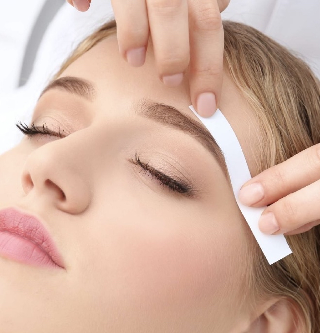 Depilación Cejas at Cueva Serena Beauty Lounge in Caguas, PR