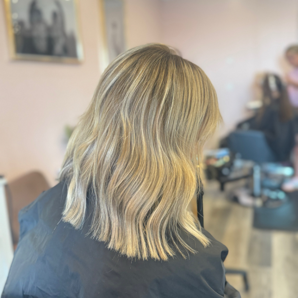1 Row Extension Move up at Revive Beauty Lounge in Bluffton, IN