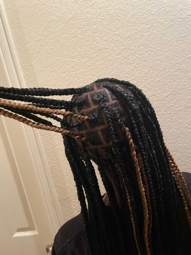 MEDIUM  Box Braids/Knotless Braids