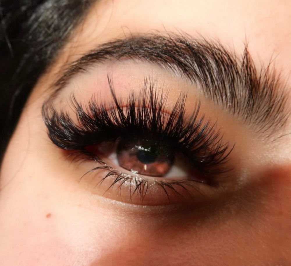 Lash Extensions- Hybrid