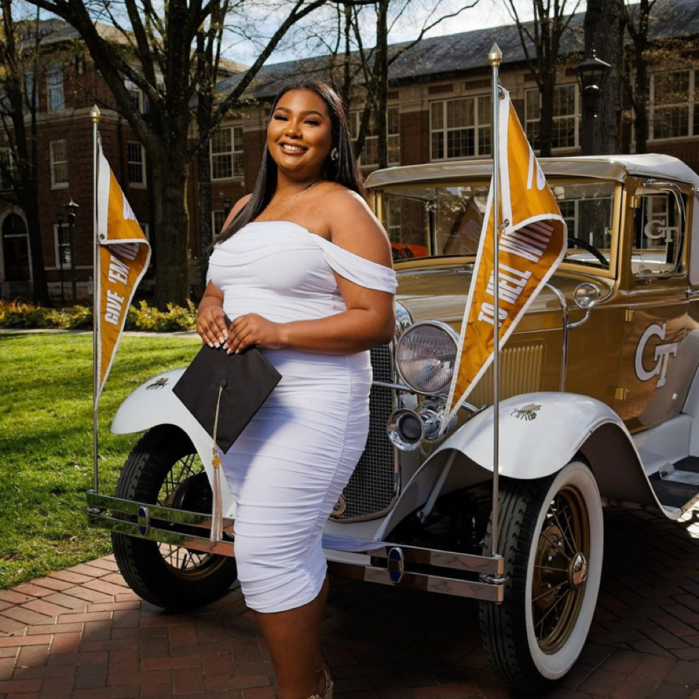 🎓Senior Photo Glam✨ at Gigi’s Beauty Haven in Atlanta, GA