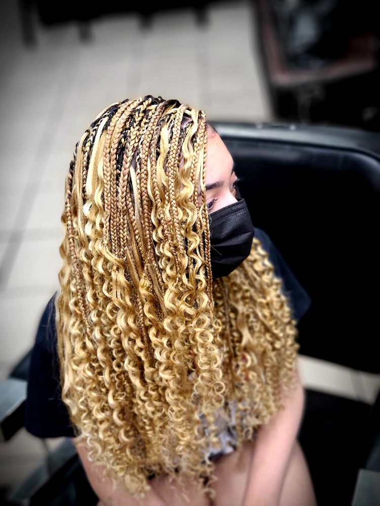 Bohemian Knotless Braids