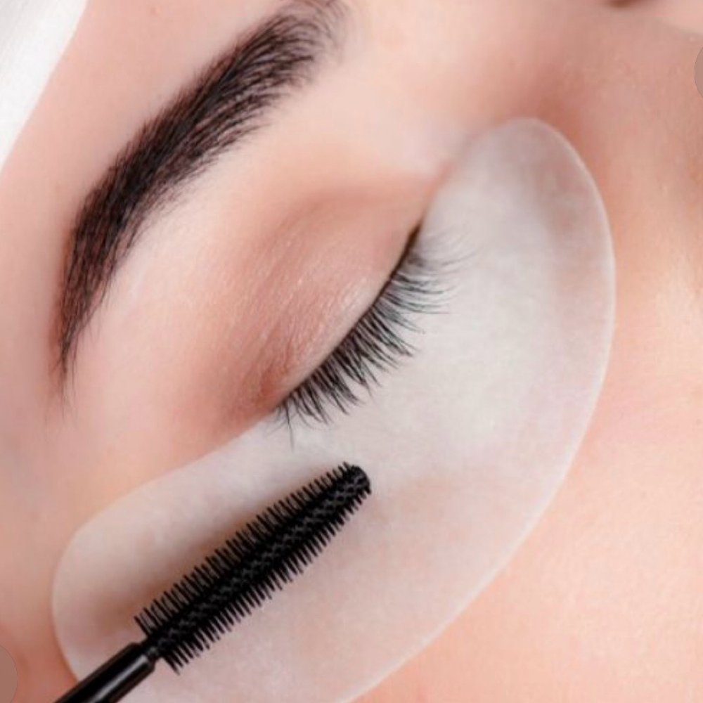 Lash removal at Dona Pmu Studio in Jacksonville, FL