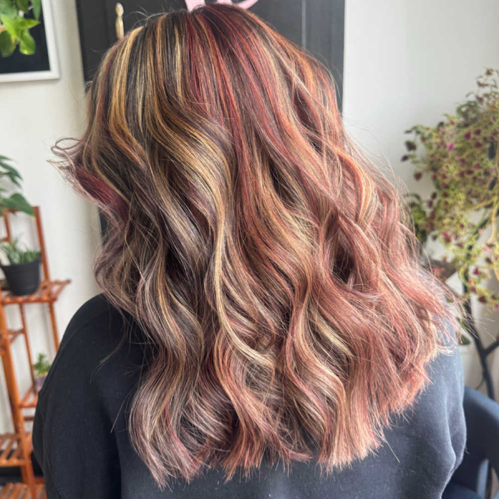 Full Foil Highlight at Chey's Color Plug in Dayton, OH