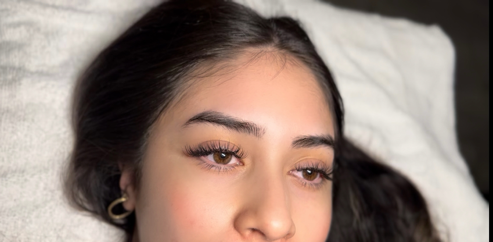 CLASSIC LASH EXTENSION
