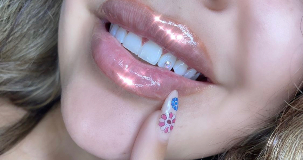 Tooth Gem at Madeupbymirandaa in Los Angeles, CA