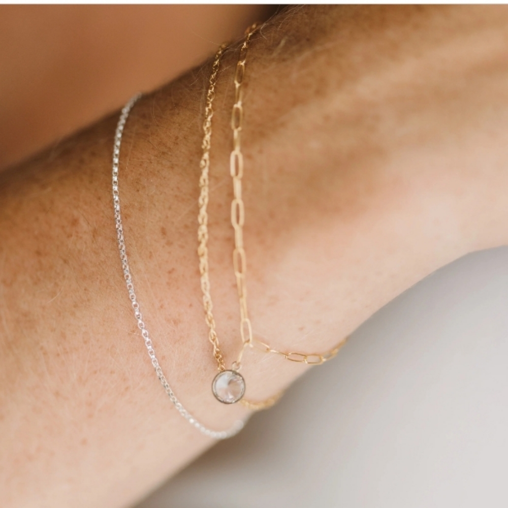 Permanent Jewelry at The Beauty Bartender in Hudson Oaks, TX