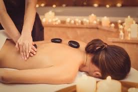 Organic Hot Stone Massage 60 Min