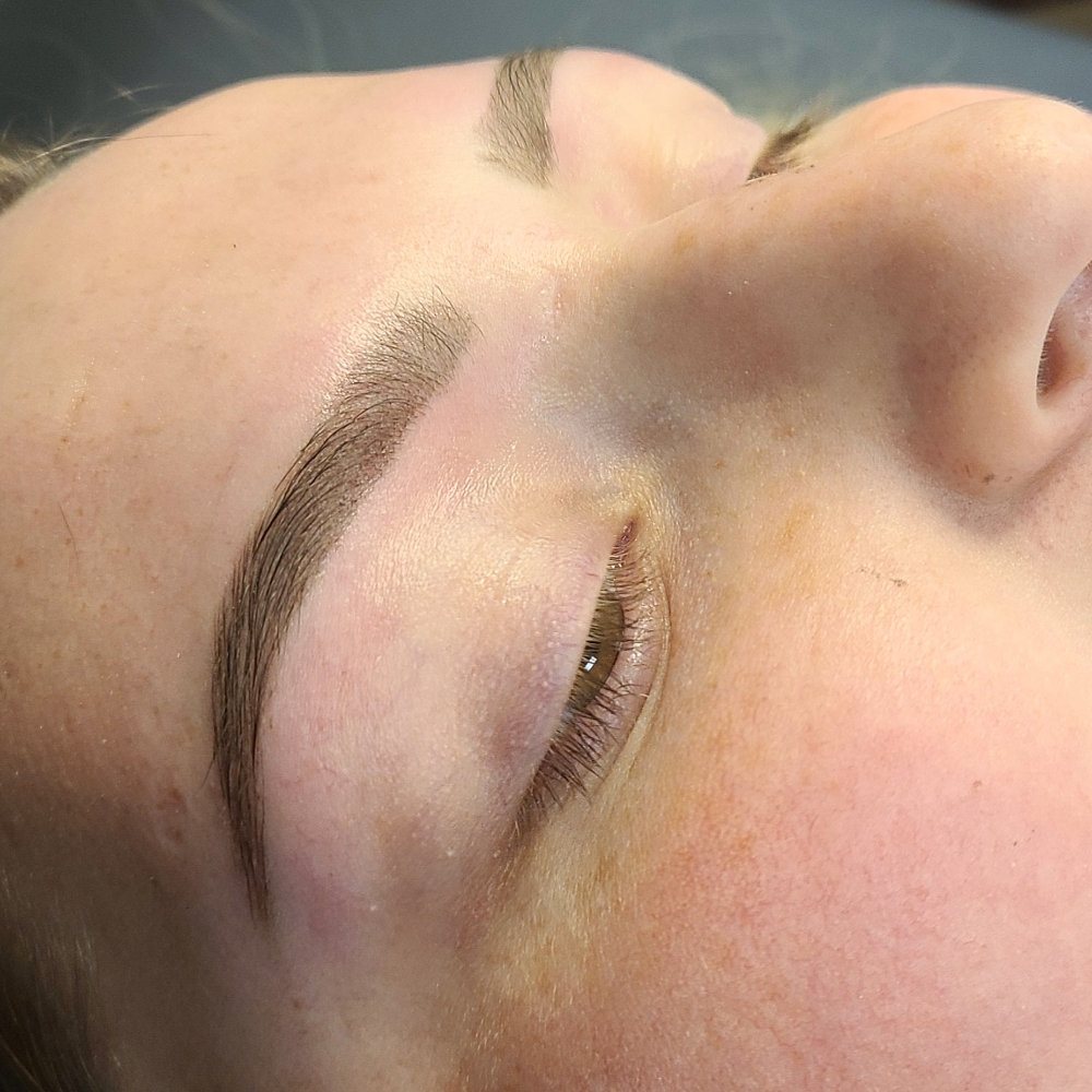 Brow Tint