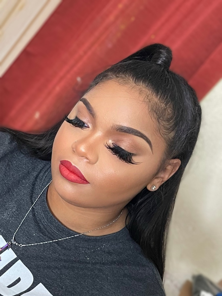 Makeup on Holidays & Off Days