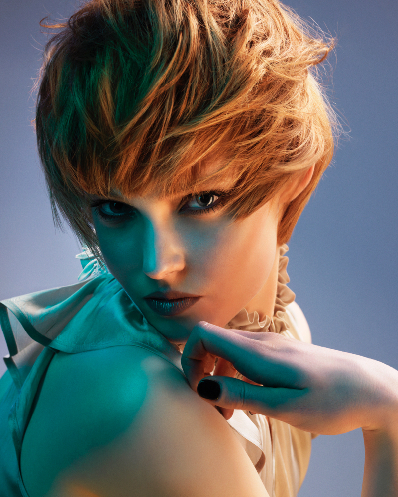 Short Hair Blowout And Finish