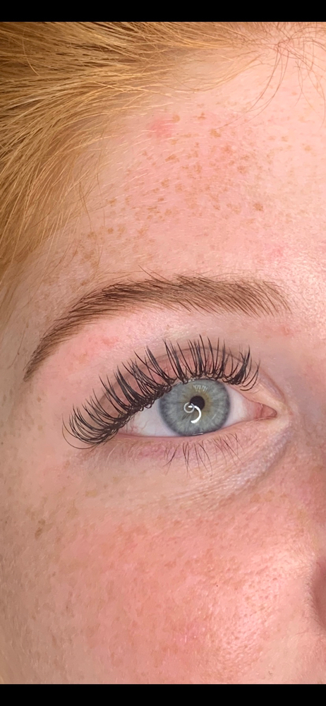 Full Set Of Classic Lashes