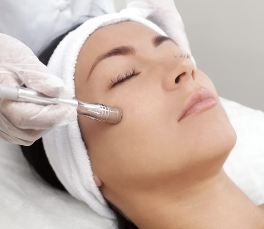 Diamond Microdermabrasion Facial at The Aesthetic Skincare in Mesa, AZ