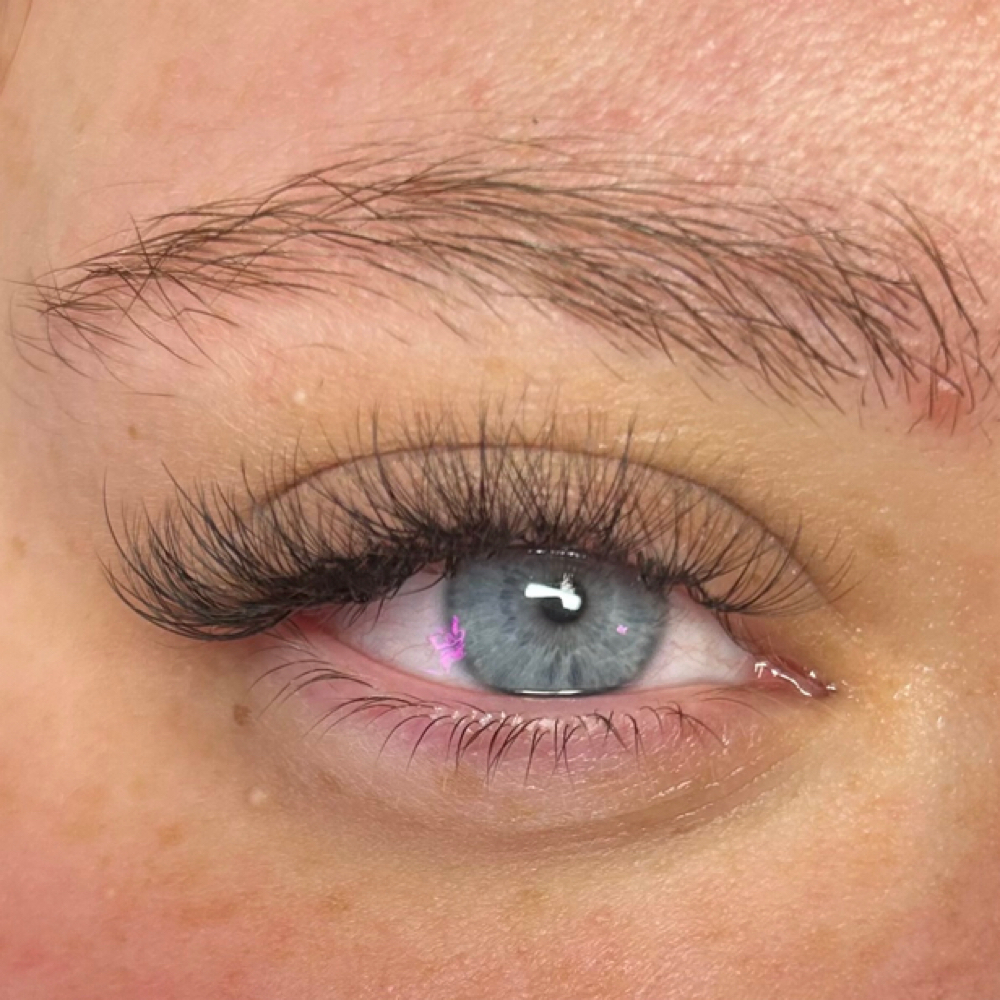 Hybrid Set Lash Extensions at Graceful Esthetics in Oelwein, IA