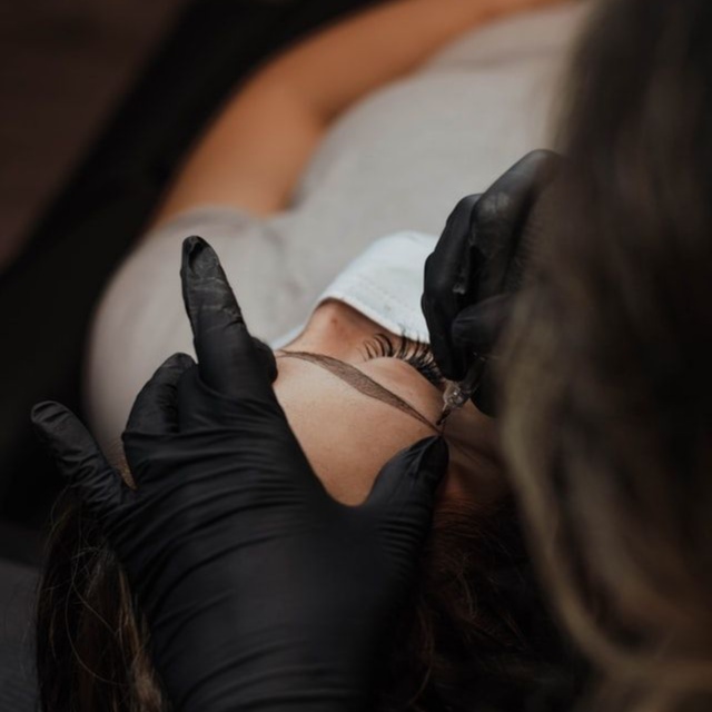 Microblading Brow Consult