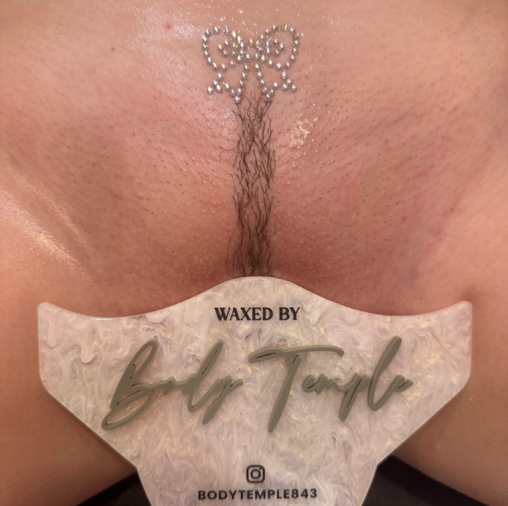 Bling That Kitty at HeavenlySlayed LLC in Port Royal, SC