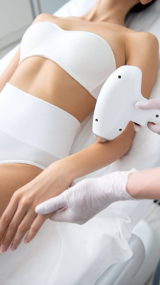 Full arms / brazos completos at LUXOR BEAUTY BAR in ALPHARETTA, GA