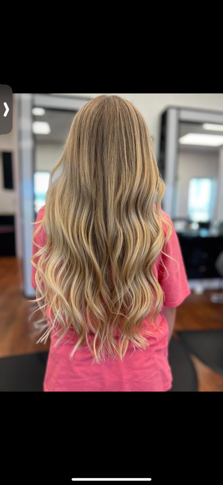 HAIR EXTENSION CONSULTATION