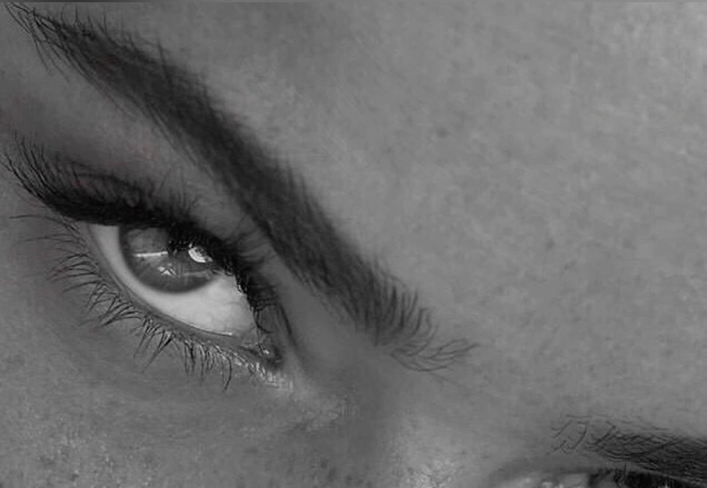 Laser Removal - Eye Brow Center