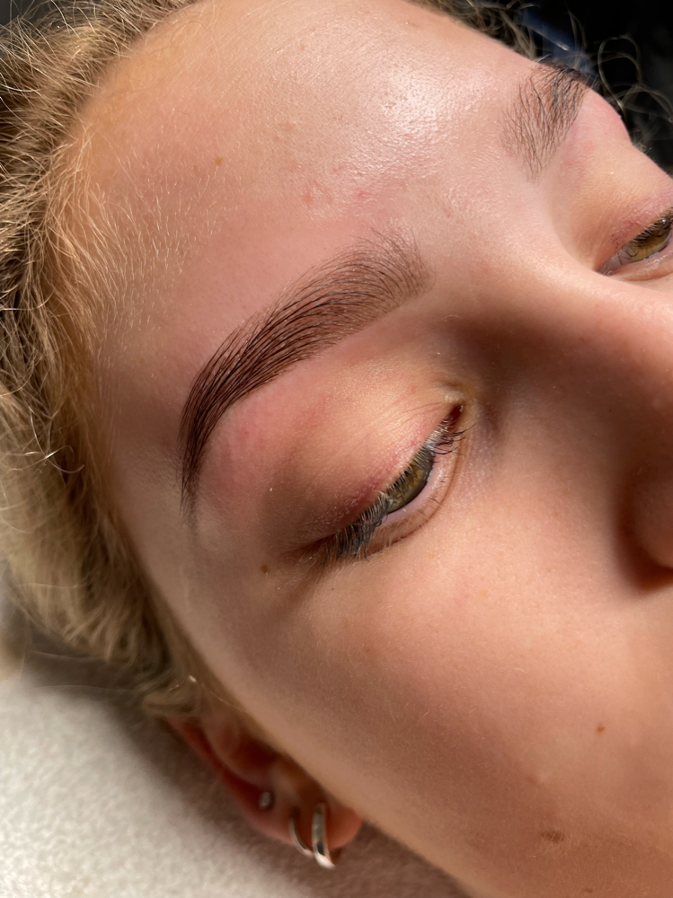 Brow Wax & Tint