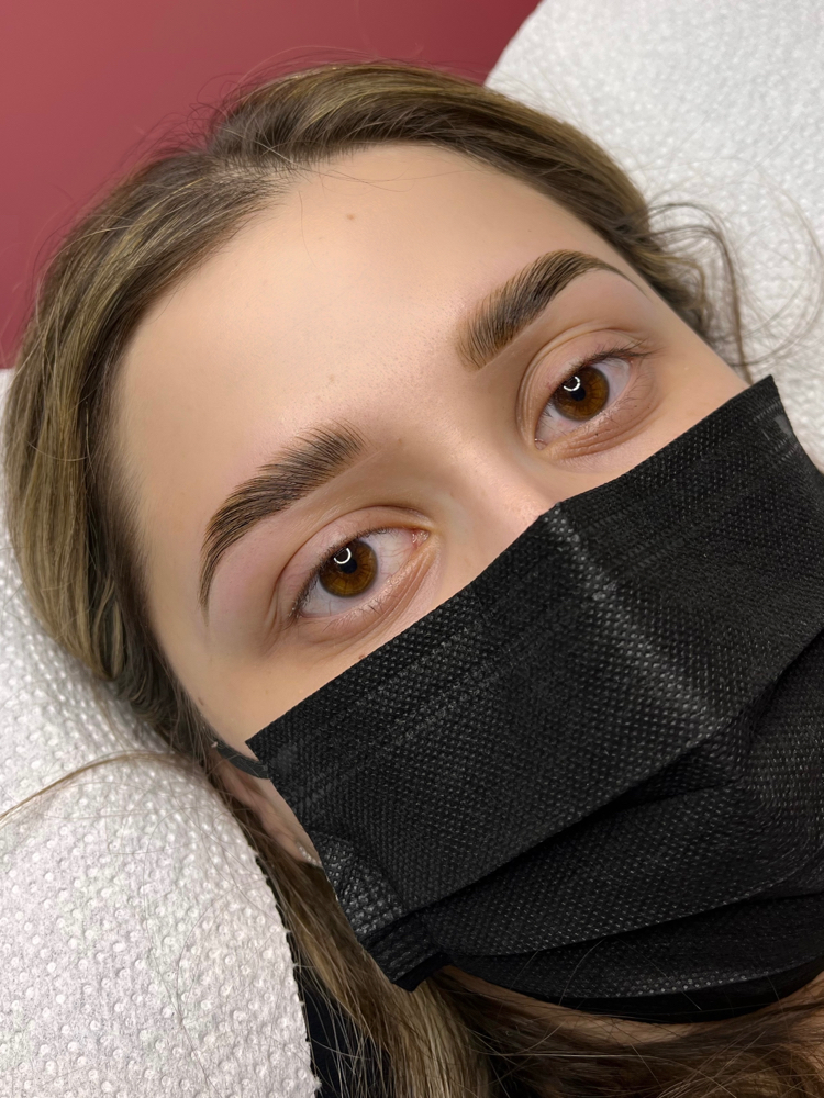 Eyebrow Lamination & Tint