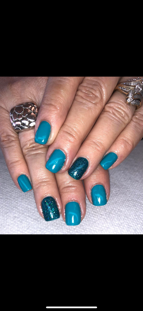 Structured Gel Manicure- Medium