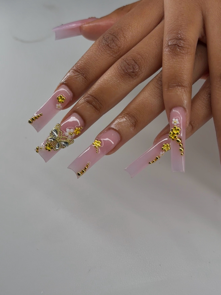 x-long at bellnailedit in houston, TX