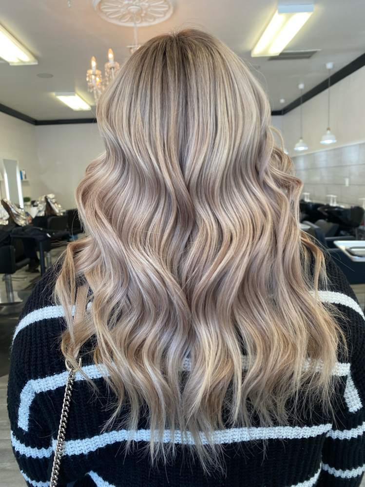 Solid bleach Touch Up (6-8 Weeks)