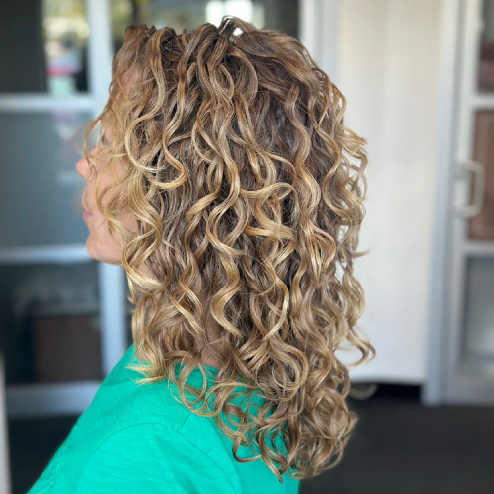 Curly Crown Cut, Wash & Style at Lionessa Beauty in San Diego, CA