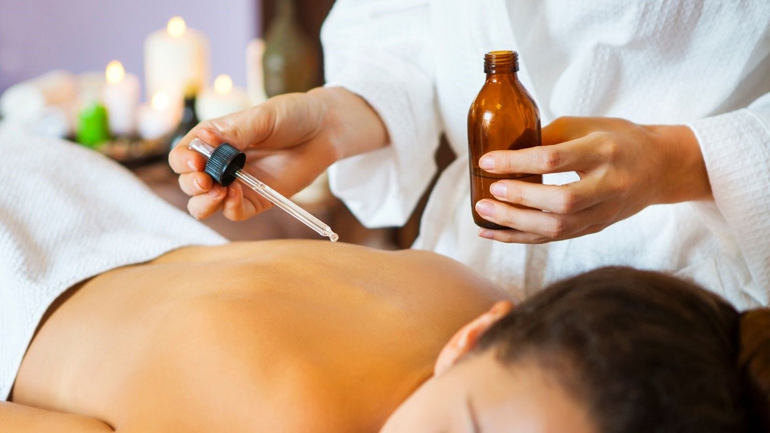 PCA Smoothing Back Peel Treatment