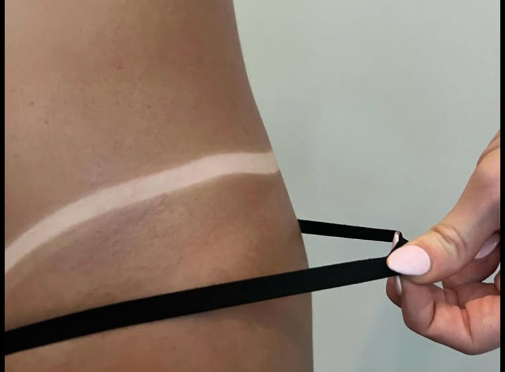 Lower Body Spray Tan at Double Up Boutique in Warwick, RI