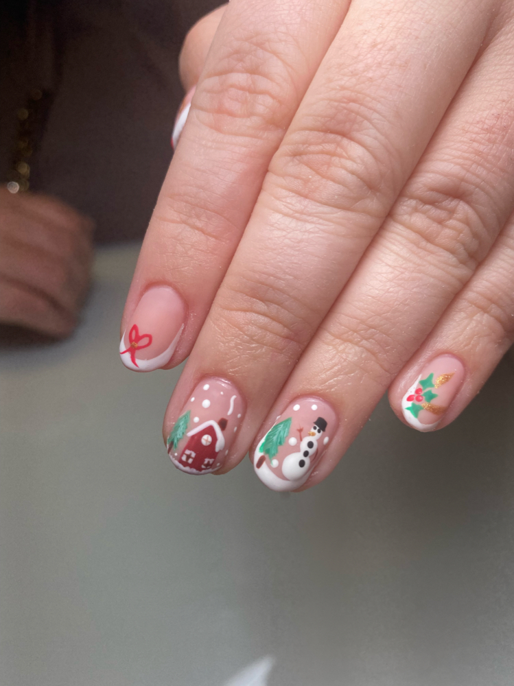 Gel Manicure With Nail Art at Lavish Creations in El Paso, TX