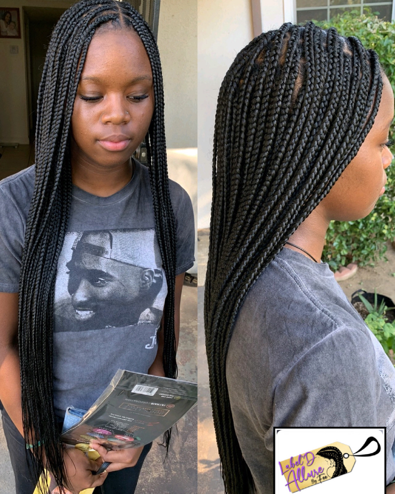 XS Knotless Box Braids Reg Length