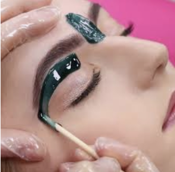 Eyebrow Wax