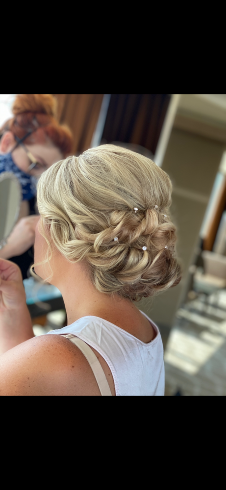 Event Hairstyling/wedding Hair