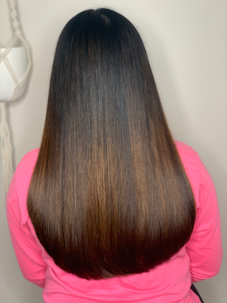 Haircut {Long lengths}