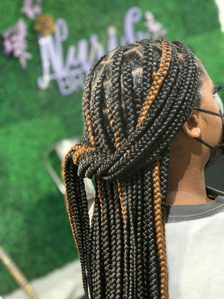 Medium Knotless